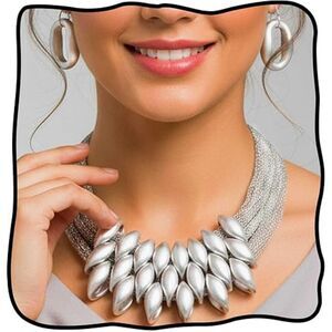 Statement Necklace Set Gold Leaf Design Chain Matching Drop Earrings for Women